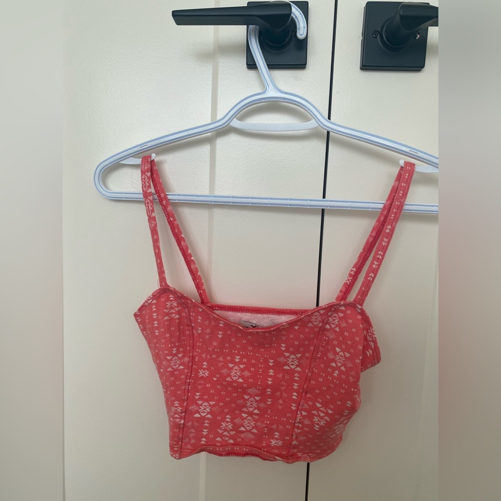 Hollister Pink Geometric Crop Top